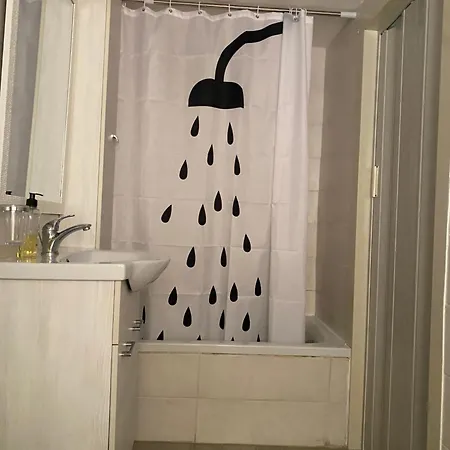 Noviello's Apartment